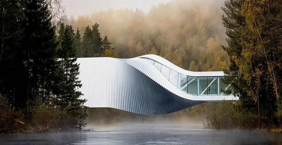 Kistefos Museum und "Die Wendung".
Foto von: Visit Norway - Feldproduktionen